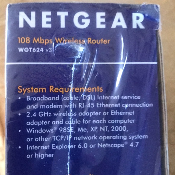 NETGEAR 108 Mbps Wireless Router - Picture 4 of 11